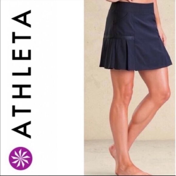 EXCELLENT CONDITION WOMEN’S SMALL ATHLETA ANY SPORT PLEATED NAVY BLUE SKORT - Picture 1 of 10